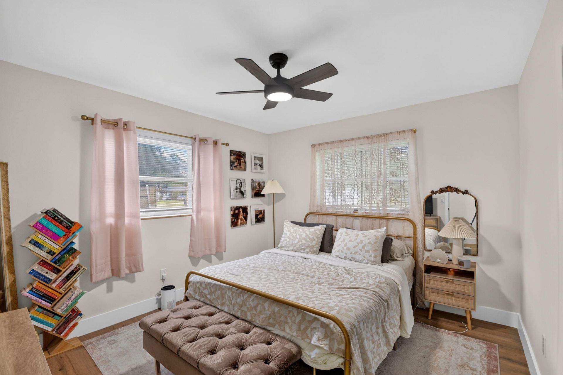 432 W Shadyside Circle, West Palm Beach, FL 33415 Photo