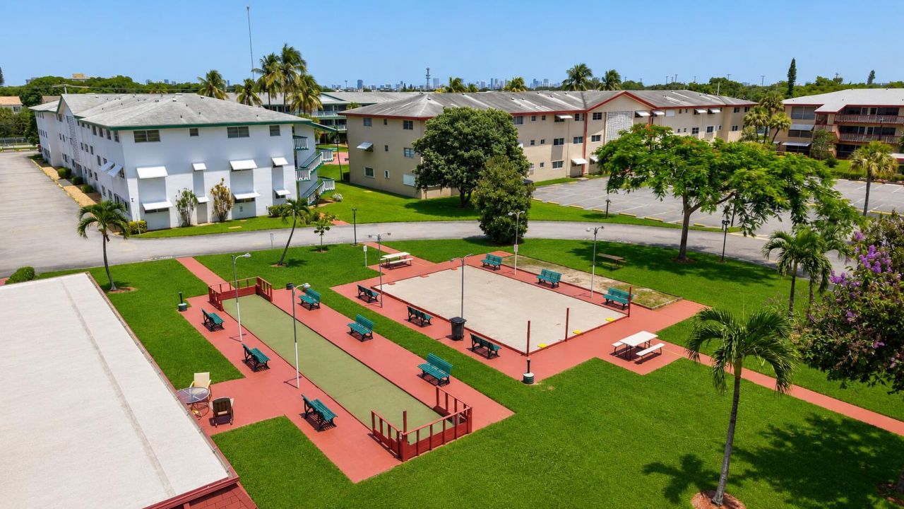 5300 Washington Street, Unit 301E, Hollywood, FL 33021 Photo