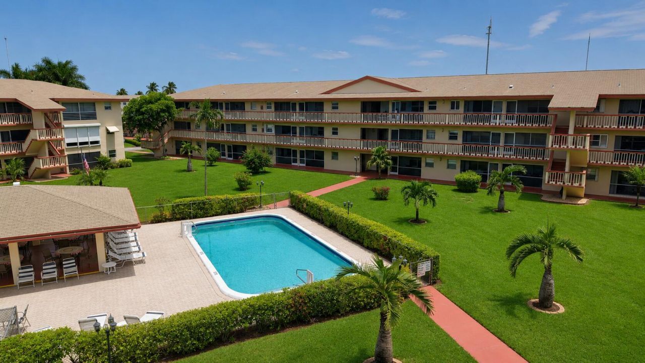 5300 Washington Street, Unit 301E, Hollywood, FL 33021 Photo