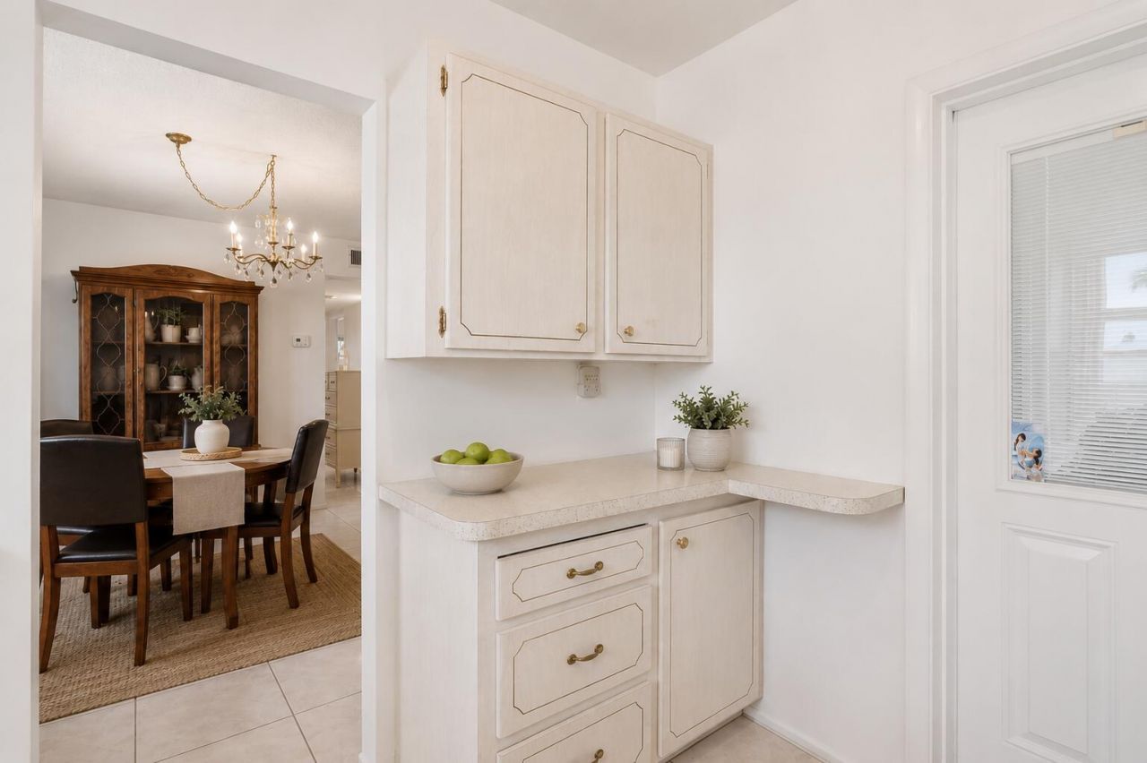 5300 Washington Street, Unit 301E, Hollywood, FL 33021 Photo