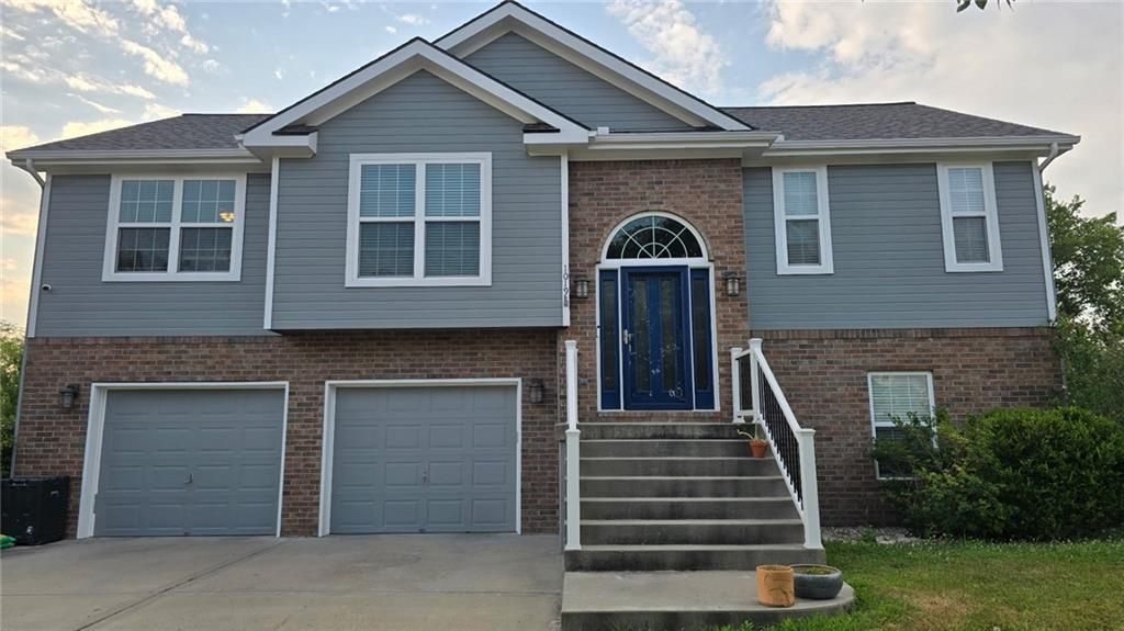 1019 NW 91st Terrace, Kansas City, MO 64155 Main Photo