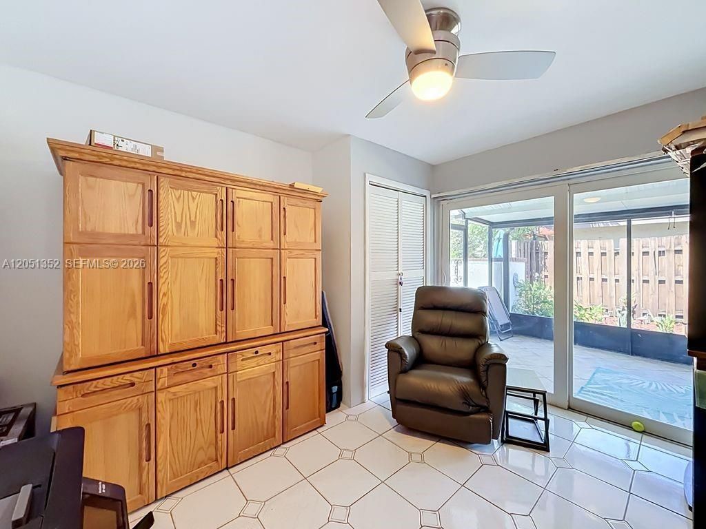4201 NW 73rd Ave, Lauderhill, FL 33319 Photo