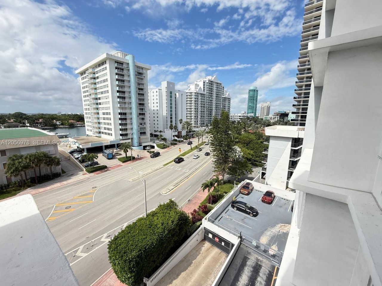 5825 Collins Ave , Unit 7B, Miami Beach, FL 33140 Photo