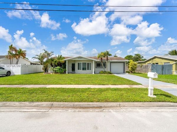 2227 NW 65th Ave, Margate, FL 33063