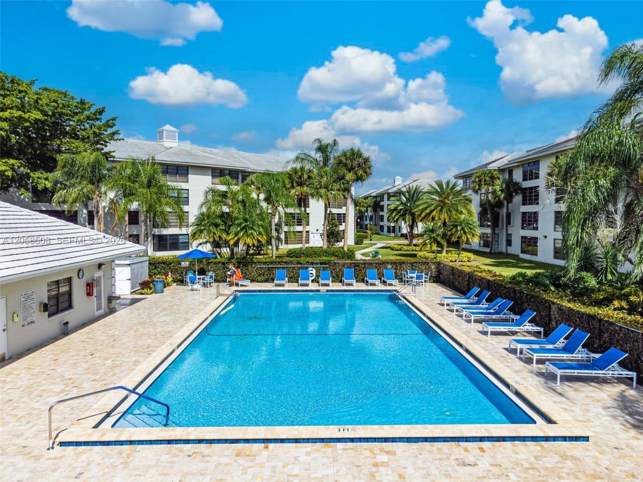 1719 Whitehall Dr , Unit 304, Davie, FL 33324 Photo
