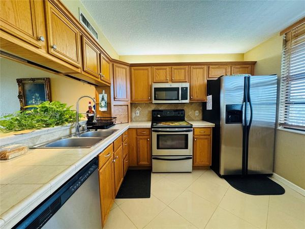 1705 Whitehall Dr , Unit 401, Davie, FL 33324