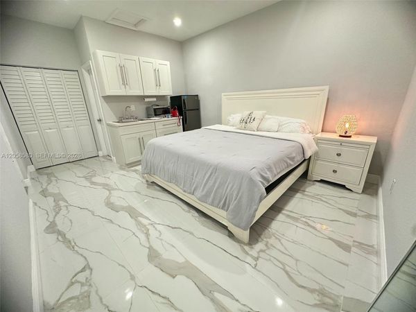 40 Sutton Rd, Unit 1, West Park, FL 33023