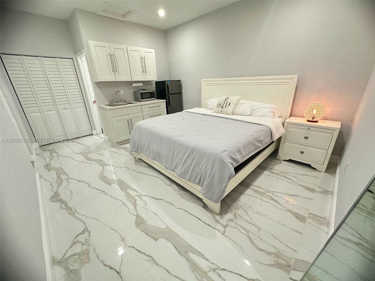 40 Sutton Rd , Unit 1, West Park, FL 33023 Photo