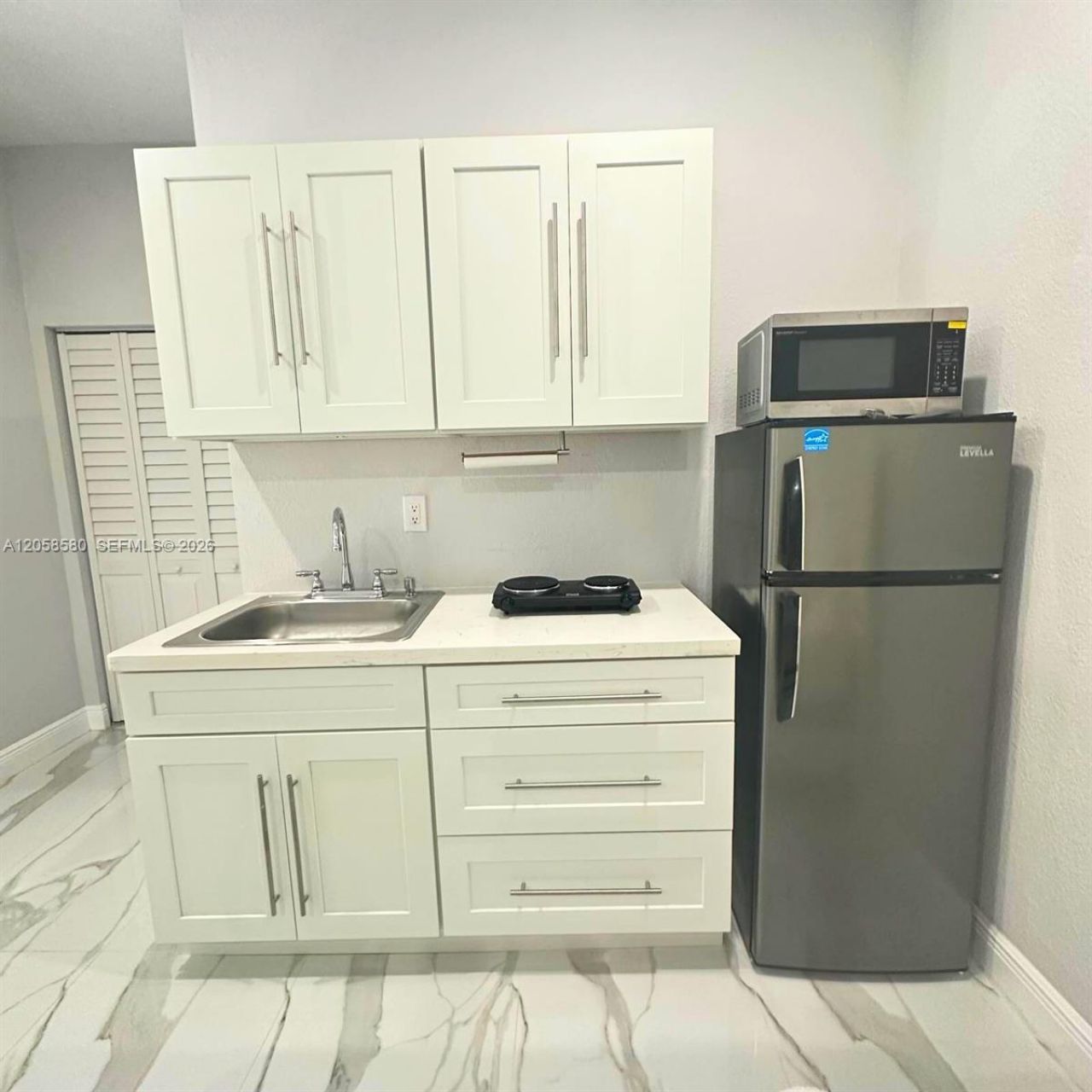 40 Sutton Rd , Unit 1, West Park, FL 33023 Photo