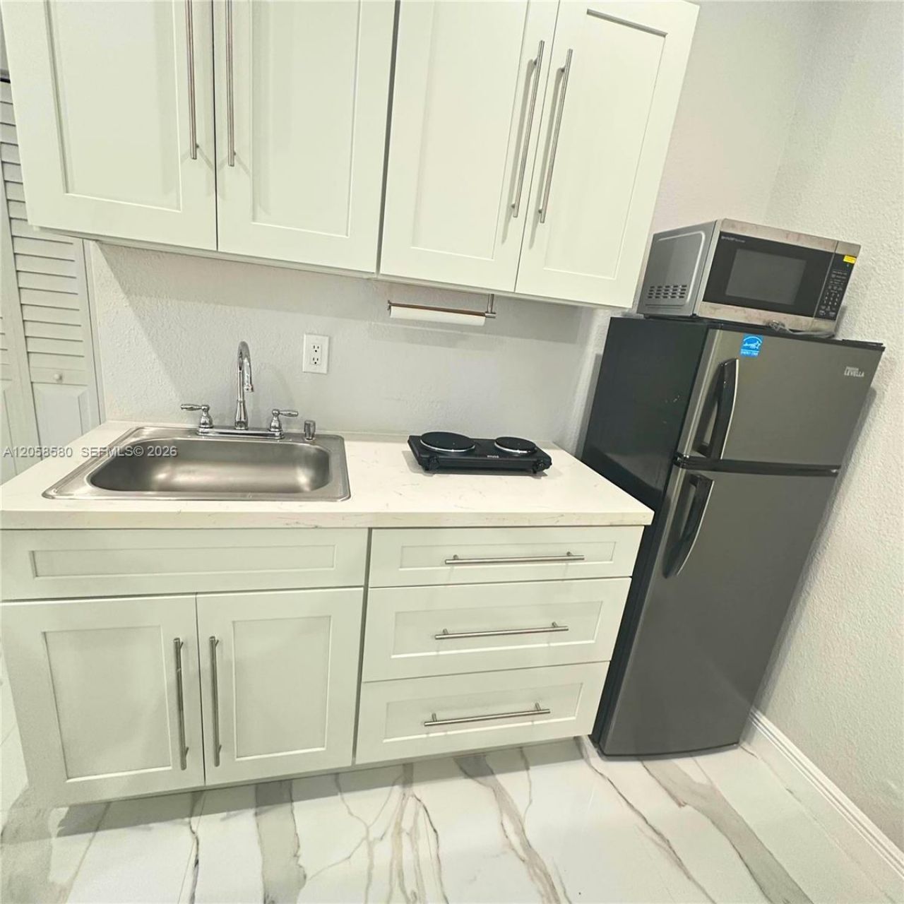 40 Sutton Rd , Unit 1, West Park, FL 33023 Photo
