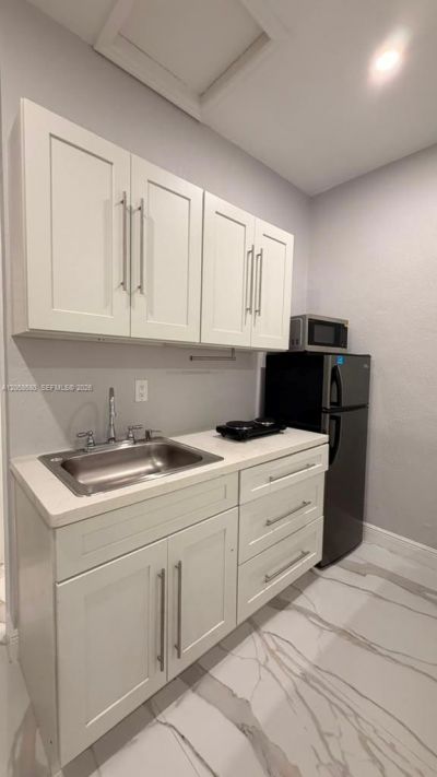 40 Sutton Rd , Unit 1, West Park, FL 33023 Photo