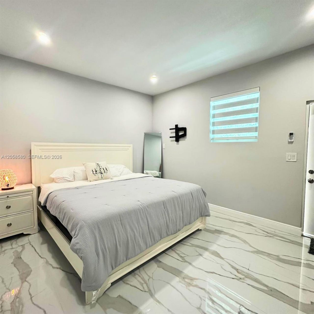 40 Sutton Rd , Unit 1, West Park, FL 33023 Photo