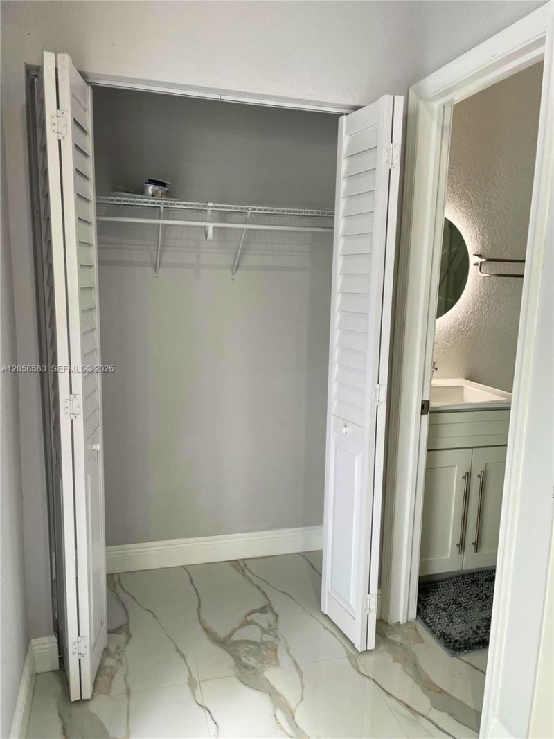 40 Sutton Rd , Unit 1, West Park, FL 33023 Photo