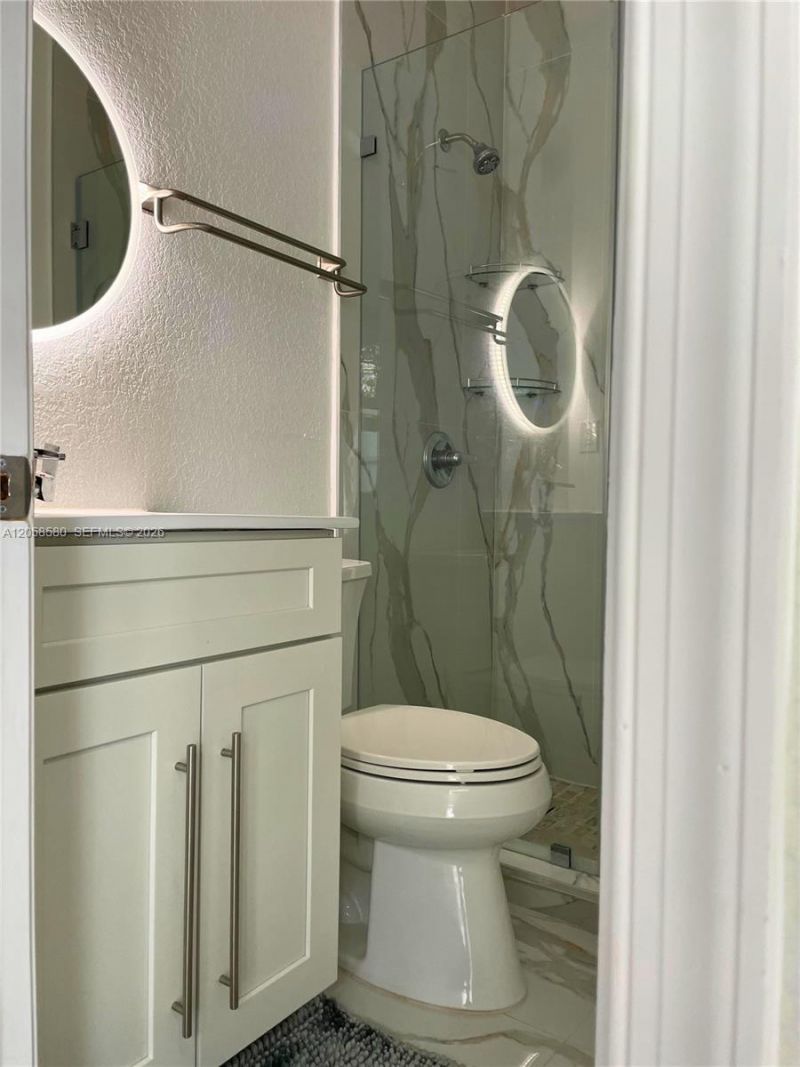 40 Sutton Rd , Unit 1, West Park, FL 33023 Photo