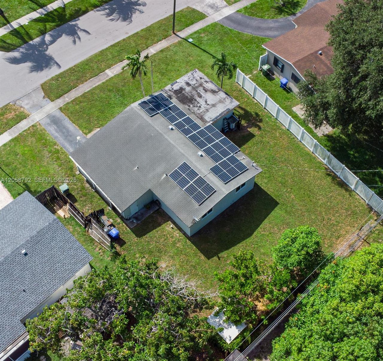 220 SW 65th Ave, Pembroke Pines, FL 33023 Photo