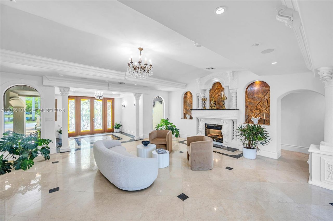 270 Atlantic Ave , Sunny Isles Beach, FL 33160 Photo