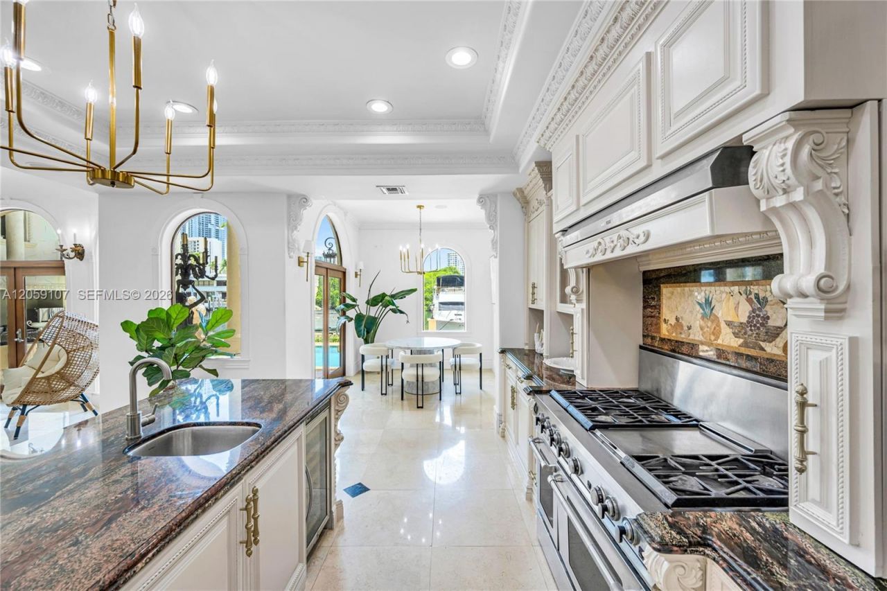 270 Atlantic Ave , Sunny Isles Beach, FL 33160 Photo
