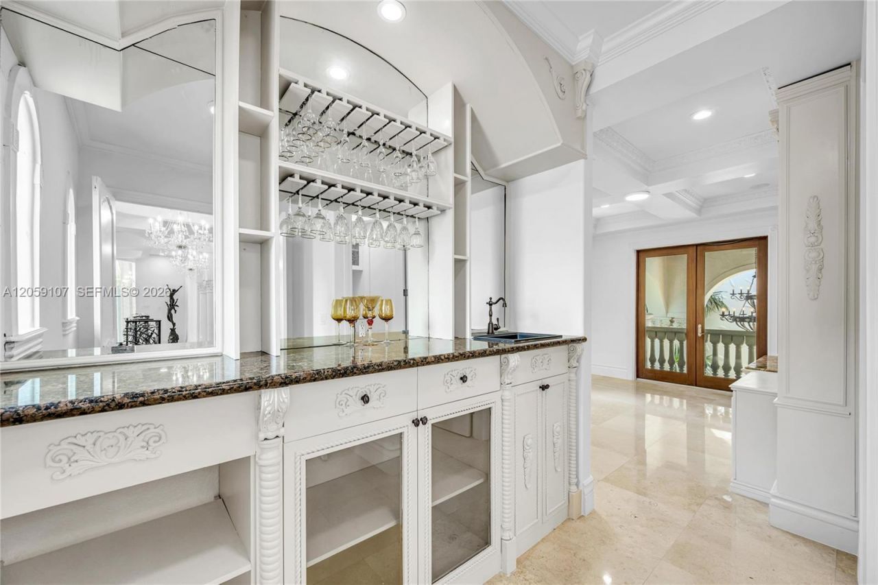 270 Atlantic Ave , Sunny Isles Beach, FL 33160 Photo