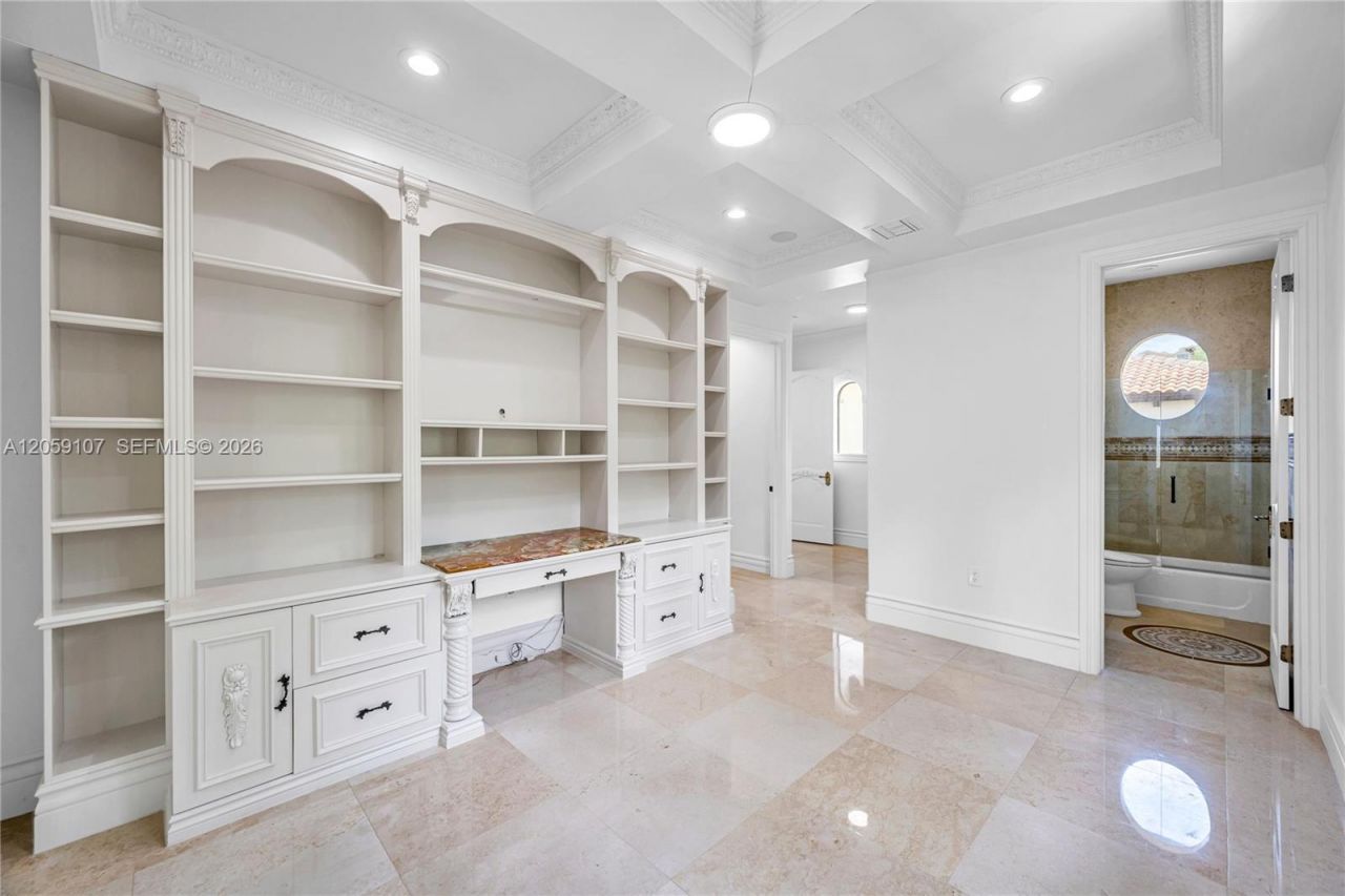 270 Atlantic Ave , Sunny Isles Beach, FL 33160 Photo