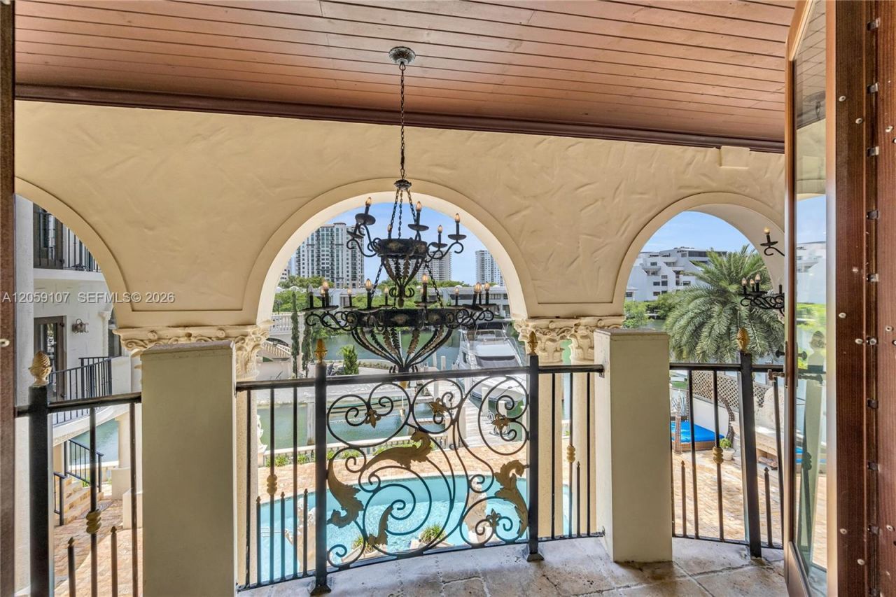 270 Atlantic Ave , Sunny Isles Beach, FL 33160 Photo
