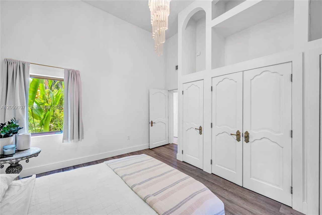 270 Atlantic Ave , Sunny Isles Beach, FL 33160 Photo