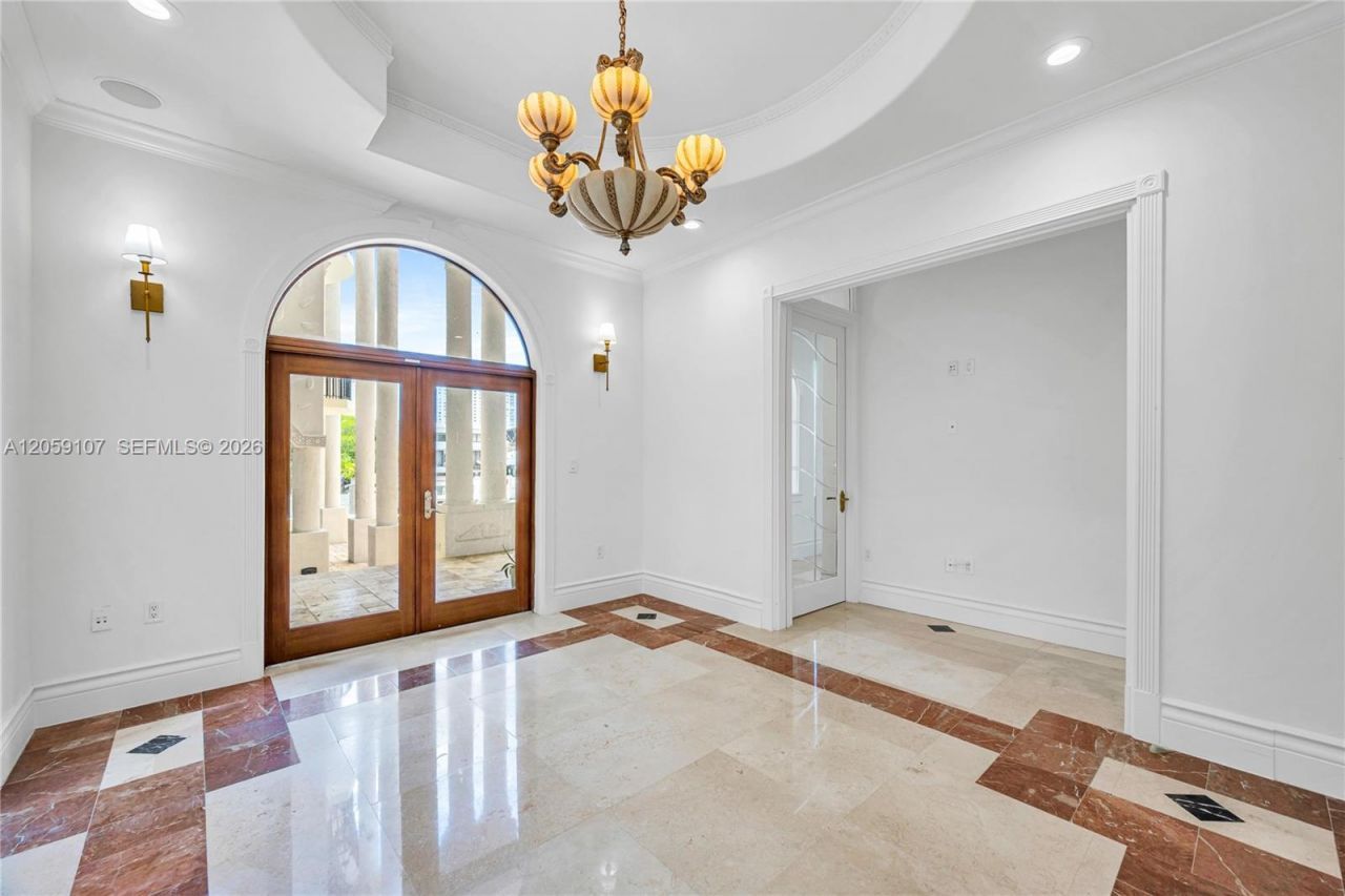 270 Atlantic Ave , Sunny Isles Beach, FL 33160 Photo