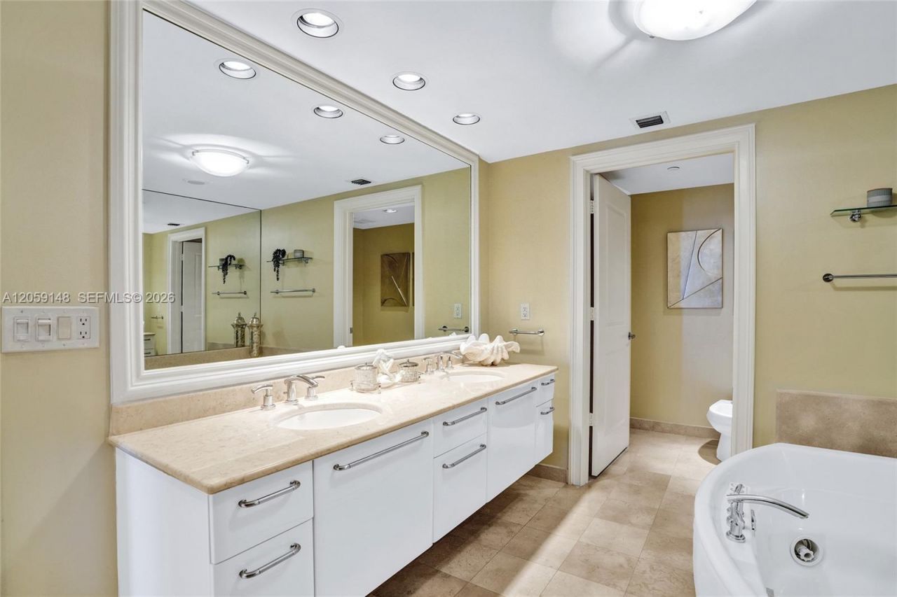 3101 S Ocean Dr , Unit 3607, Hollywood, FL 33019 Photo
