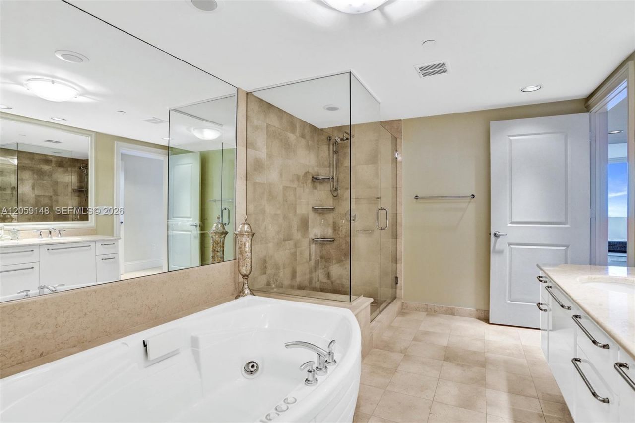 3101 S Ocean Dr , Unit 3607, Hollywood, FL 33019 Photo