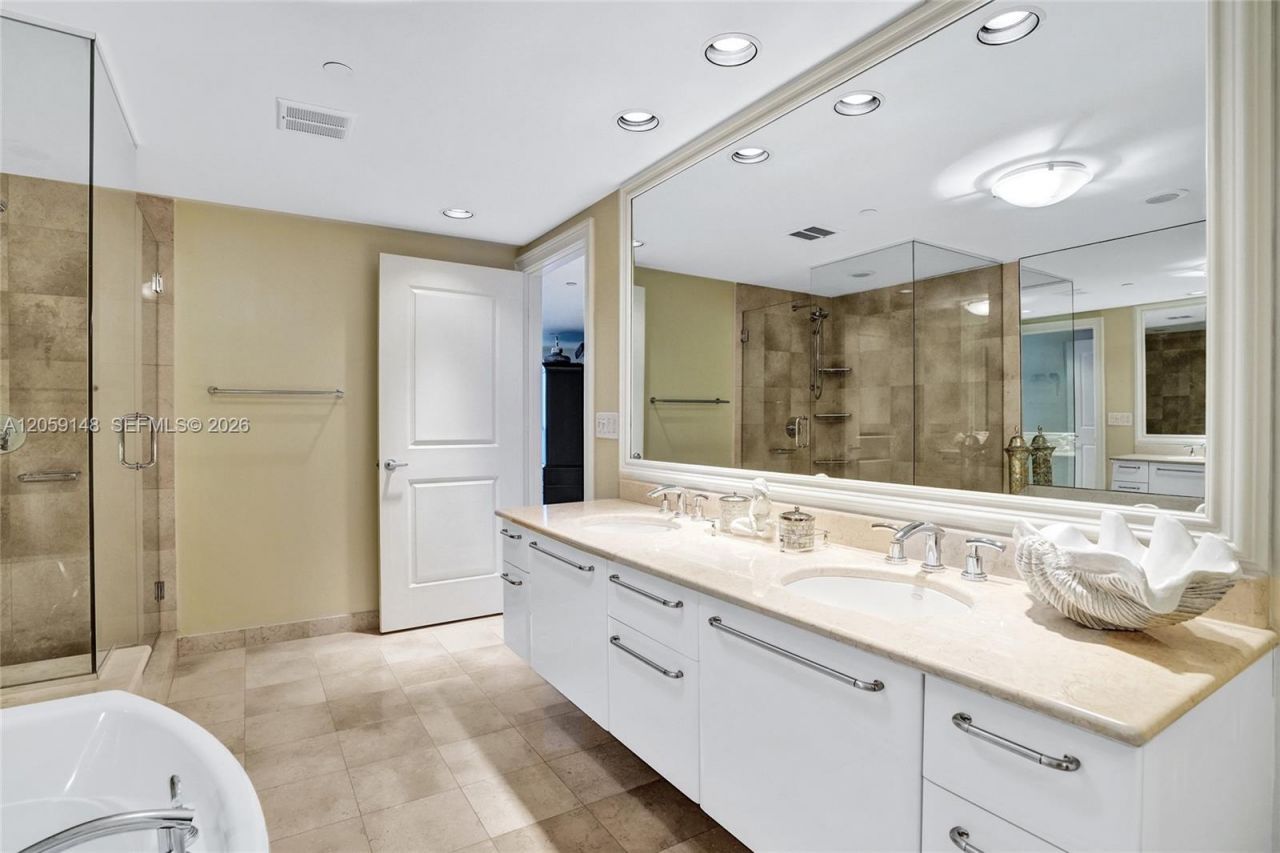 3101 S Ocean Dr , Unit 3607, Hollywood, FL 33019 Photo