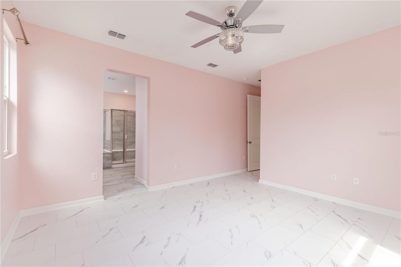 5229 Meadow Song Drive, Okahumpka, FL 34762 Photo