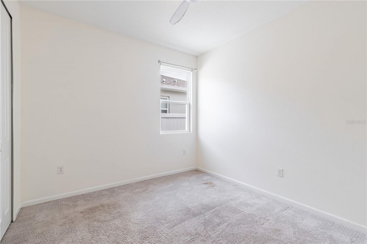 5229 Meadow Song Drive, Okahumpka, FL 34762 Photo