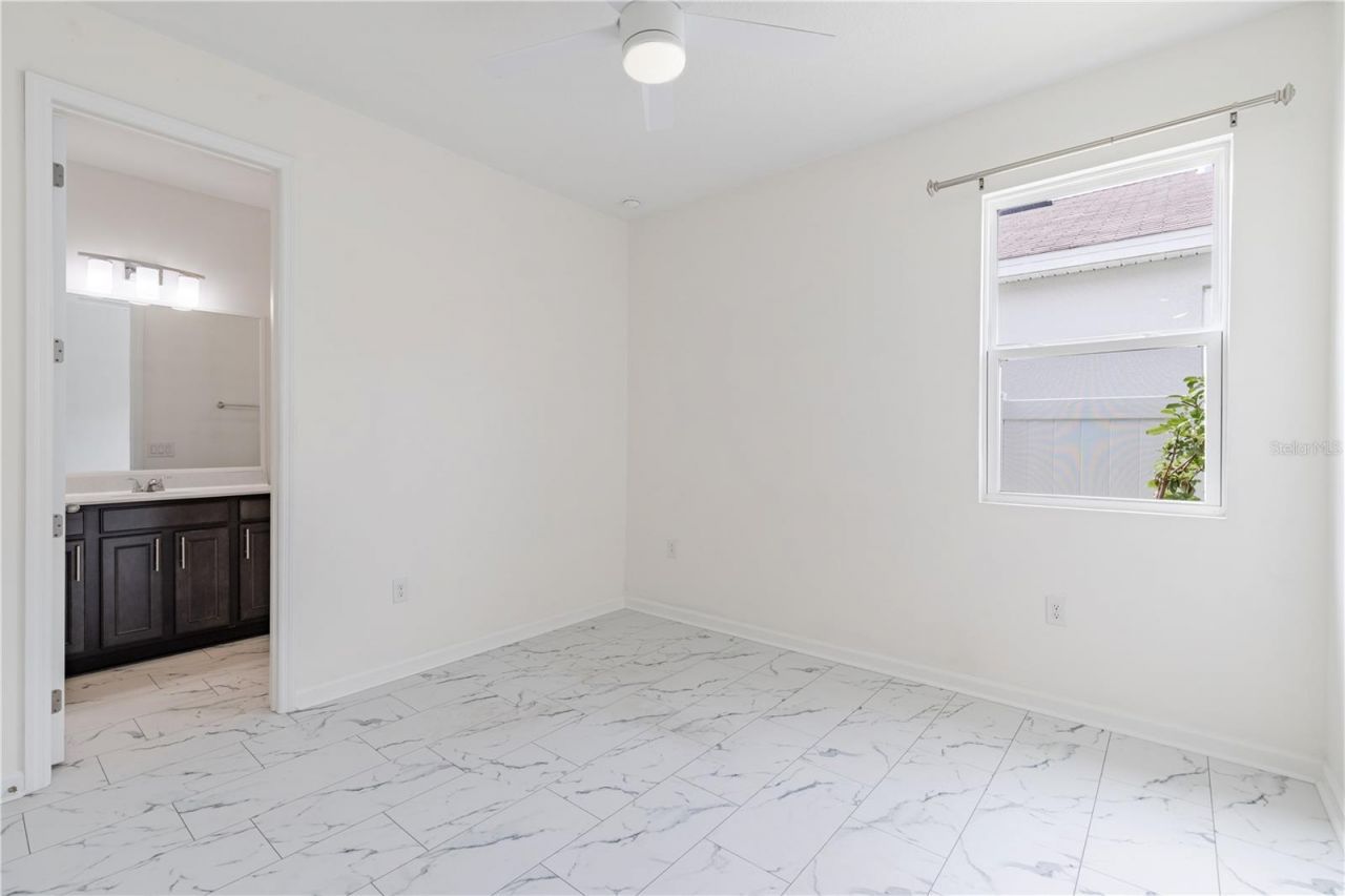 5229 Meadow Song Drive, Okahumpka, FL 34762 Photo