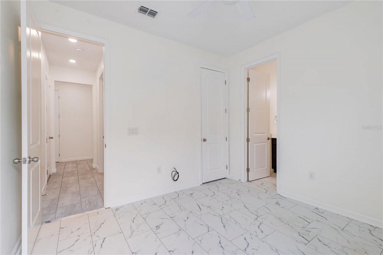 5229 Meadow Song Drive, Okahumpka, FL 34762 Photo