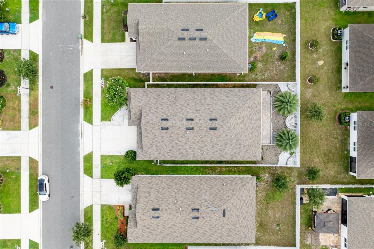 5229 Meadow Song Drive, Okahumpka, FL 34762 Photo