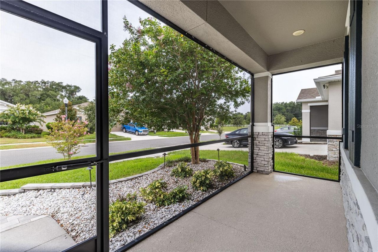 5229 Meadow Song Drive, Okahumpka, FL 34762 Photo
