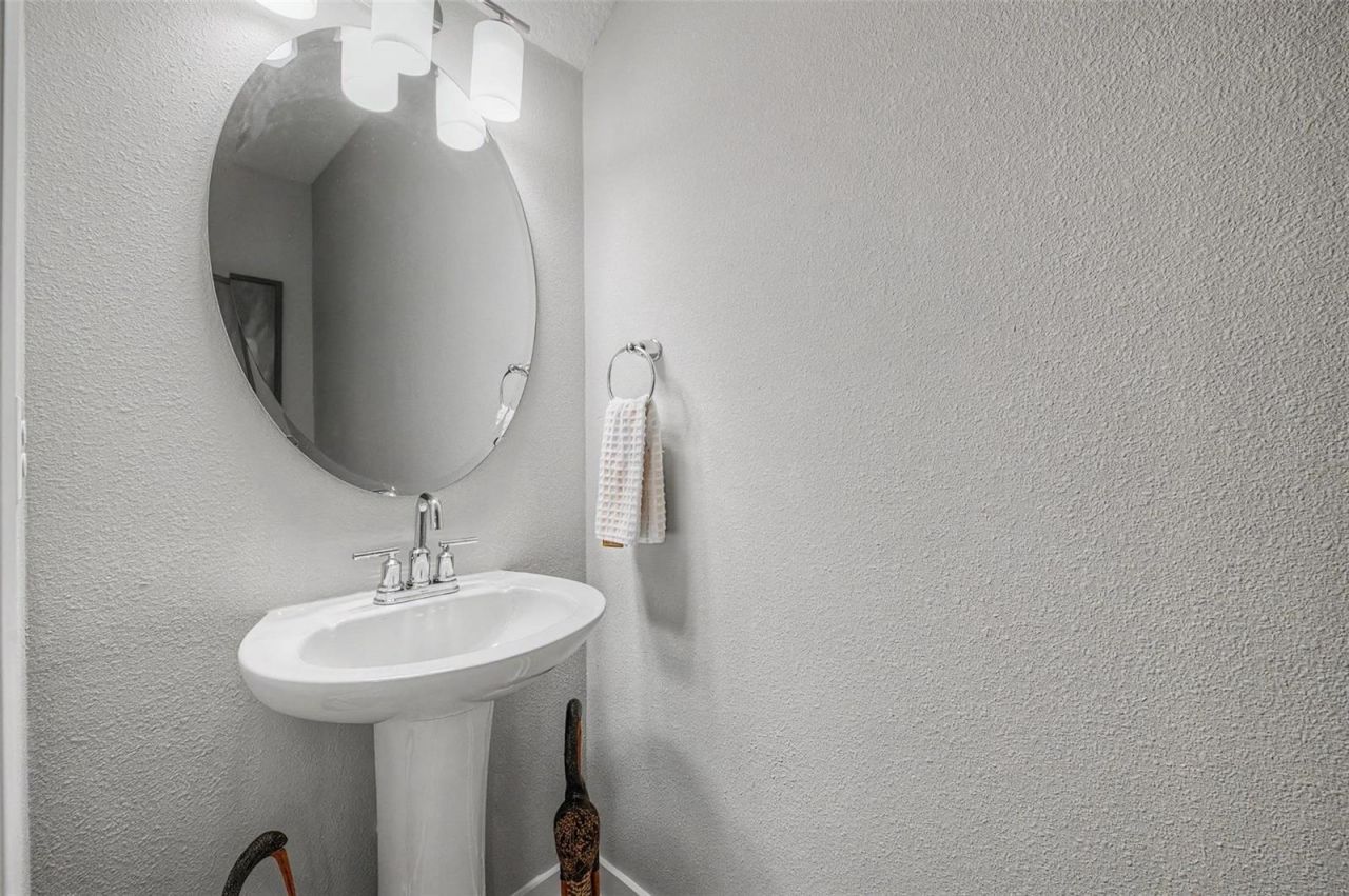 6023 Interbay Boulevard, Unit 1, Tampa, FL 33611 Photo