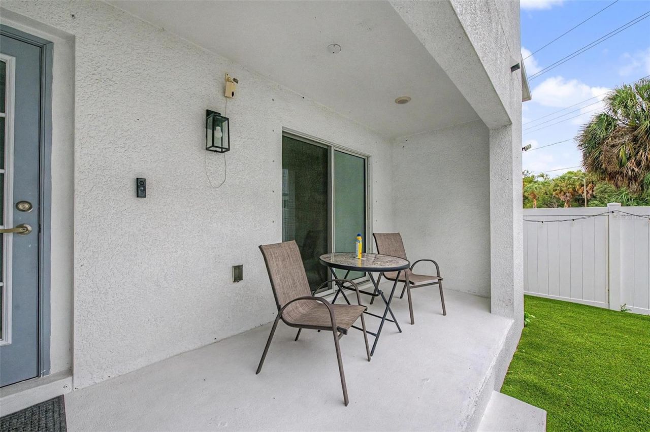 6023 Interbay Boulevard, Unit 1, Tampa, FL 33611 Photo