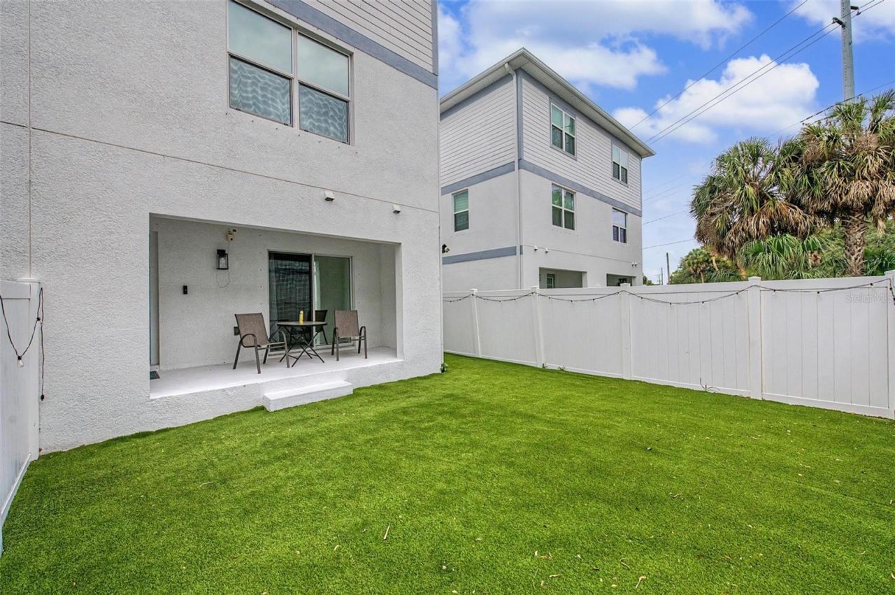 6023 Interbay Boulevard, Unit 1, Tampa, FL 33611 Photo
