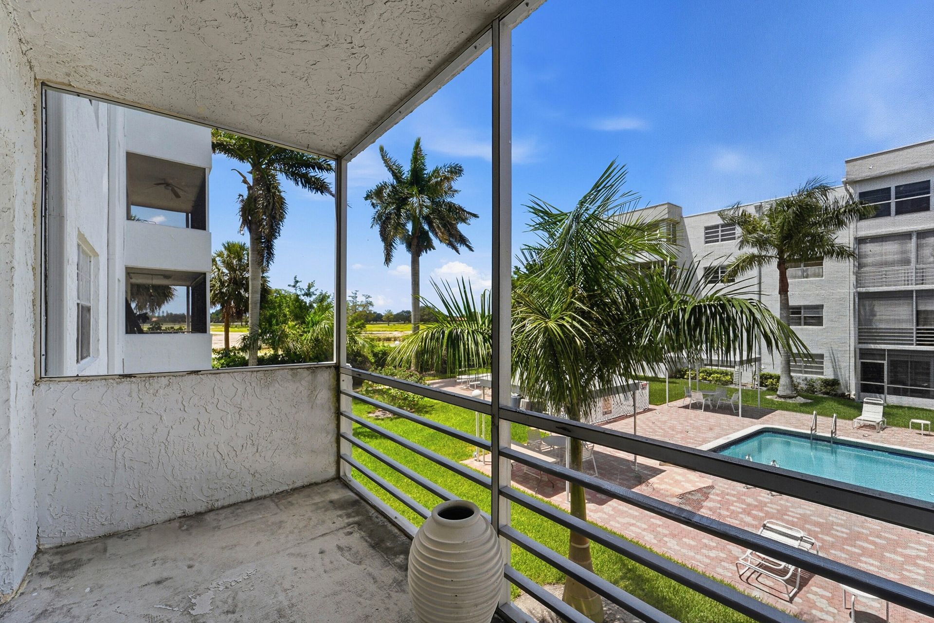 3000 E Sunrise Lakes Drive E, Unit 223, Sunrise, FL 33322 Photo