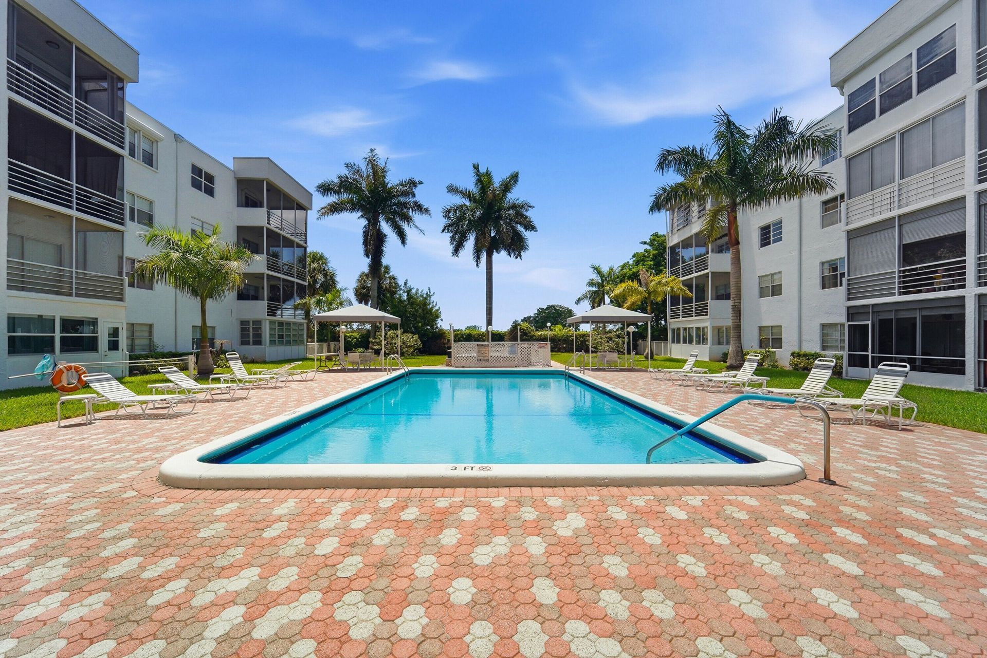 3000 E Sunrise Lakes Drive E, Unit 223, Sunrise, FL 33322 Photo