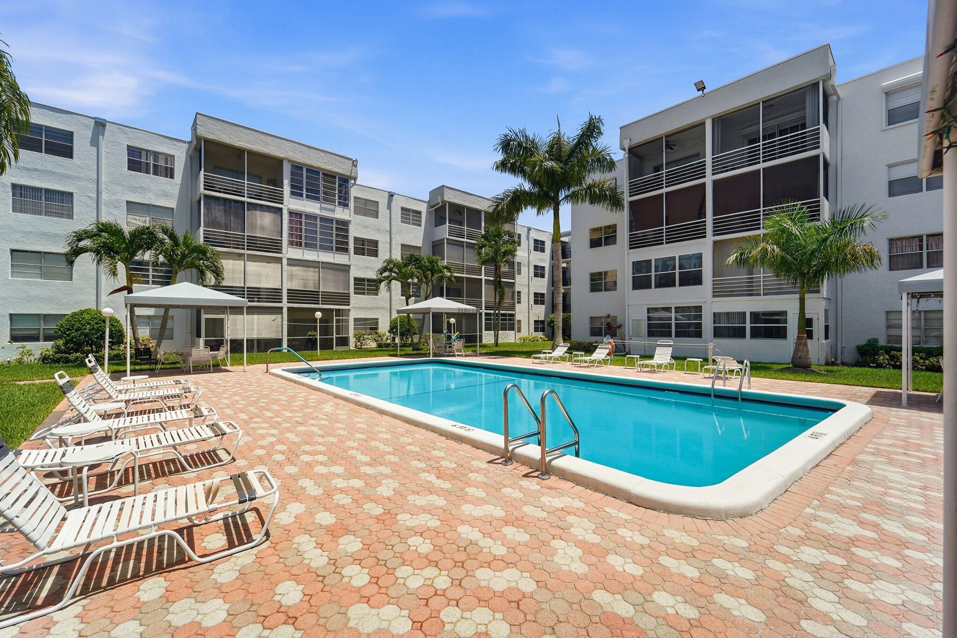 3000 E Sunrise Lakes Drive E, Unit 223, Sunrise, FL 33322 Photo