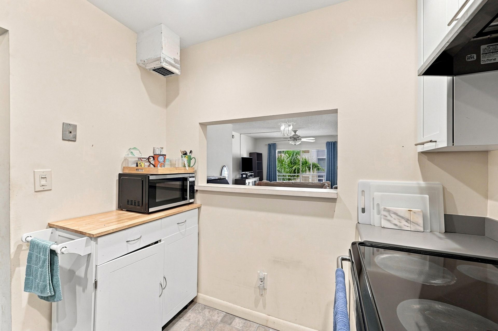 3000 E Sunrise Lakes Drive E, Unit 223, Sunrise, FL 33322 Photo