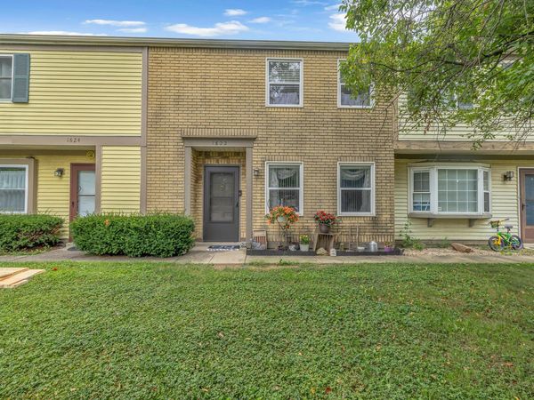 1697 Park Row Drive, Unit Q, Columbus, OH 43235