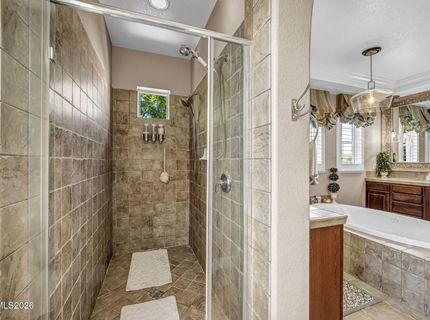10795 Serratina Drive, Reno, NV 89521 Photo