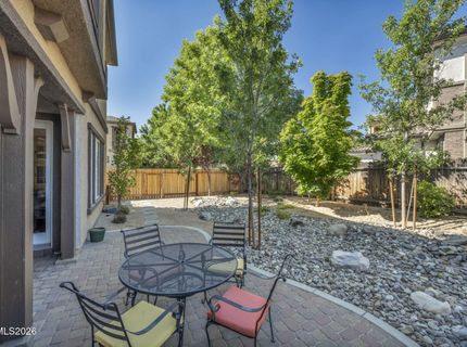 10795 Serratina Drive, Reno, NV 89521 Photo