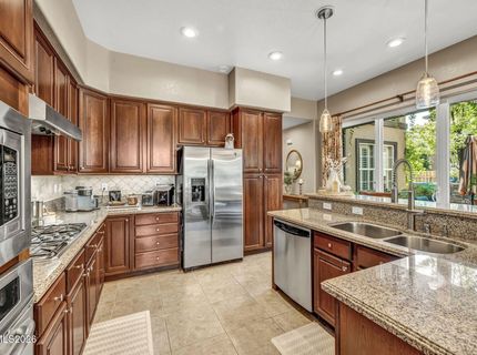 10795 Serratina Drive, Reno, NV 89521 Photo