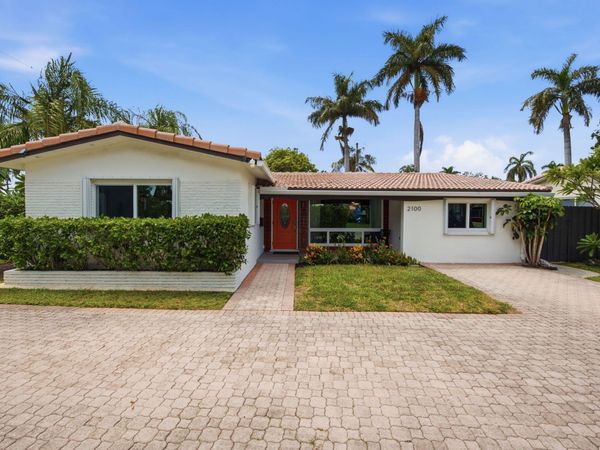 2100 N 14th Terrace, Hollywood, FL 33020
