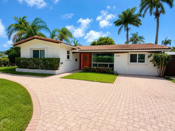 2100 N 14th Terrace, Hollywood, FL 33020