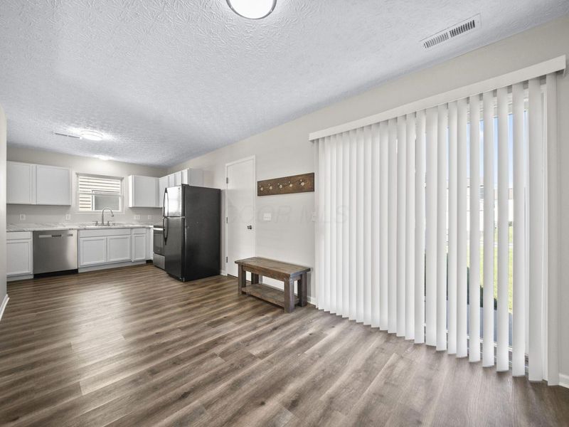 665 Perilous Place, Unit 6, Galloway, OH 43119 Photo 11