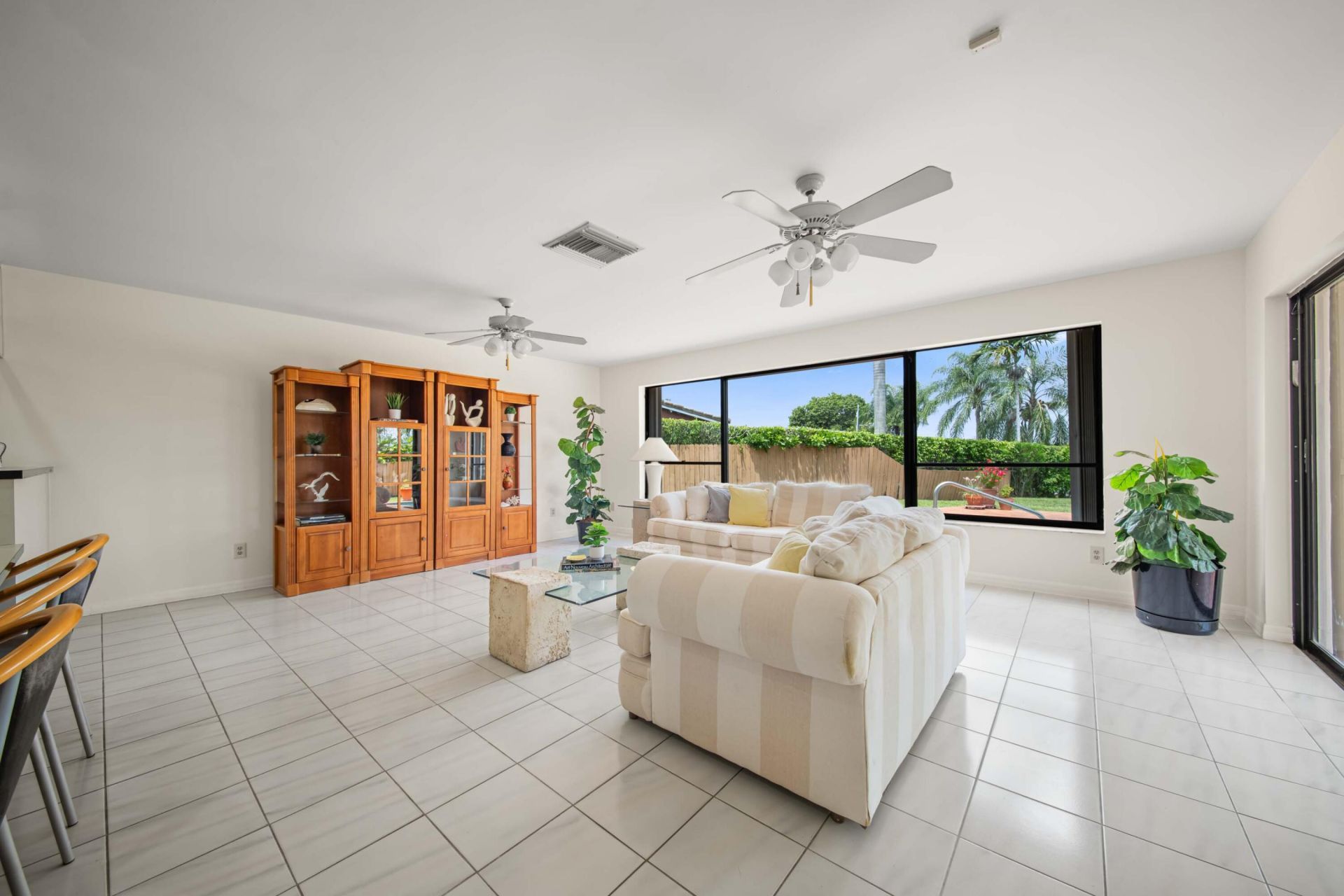 1110 SW 97th Avenue, Miami, FL 33174 Photo